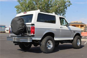 FORD BRONCO 2 DOOR SUV, 1993