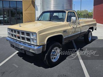 GMC K2500 CUSTOM PICKUP, 1982