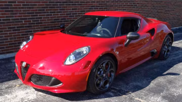 Alfa Romeo 4C Launch Edition, 2015