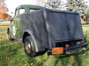 DODGE B-100 BELL TELEPHONE UTILITY TRUCK, 1948