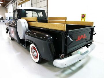 GMC 100 PICKUP, 1957