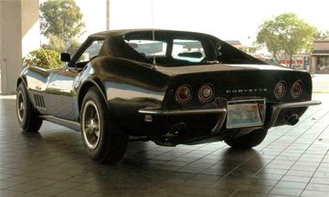 Chevrolet Corvette 2 Door Coupe, 1969