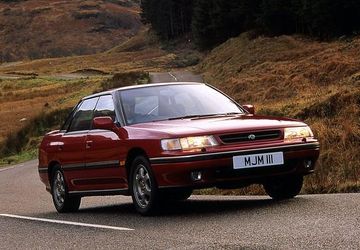 Subaru Legacy 2.2 Turbo (Mk I) specs