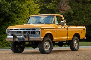 Ford F250 Explorer Highboy, 1975