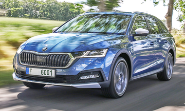 Skoda Superb Scout 2.0 TSI specs