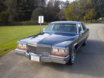Cadillac Brougham, 1989