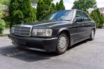 Mercedes-Benz 190E Sedan, 1986