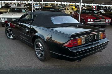Chevrolet Camaro Iroc Z/28 Convertible, 1987