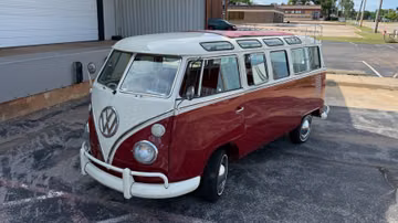 Volkswagen Type II Bus, 1975
