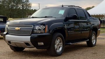 Chevrolet Avalanche Black Diamond Pickup, 2013