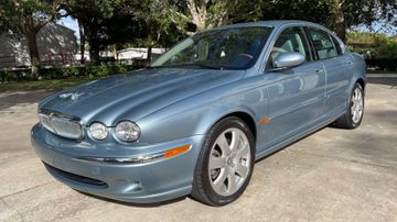 Jaguar X-Type Sedan, 2004