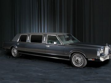 Lincoln Town Car Extended Limo, 1986