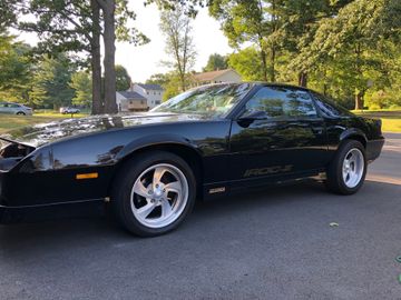 Chevrolet Camaro Z28 Coupe, 1985
