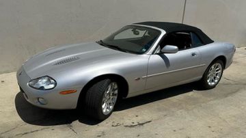 Jaguar XKR Convertible, 2002