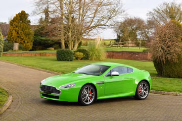 Aston Martin V8 Vantage Coupé, 2010