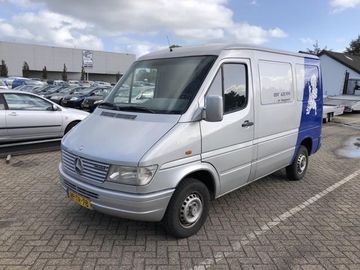 Mercedes-Benz Sprinter 210 D (T1N) specs