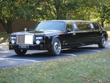 Lincoln "Phantom" Town Car Limo, 1997