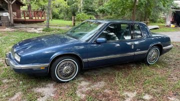 Buick Riviera, 1990
