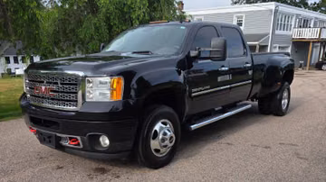 GMC Sierra 3500HD Denali Pickup, 2013