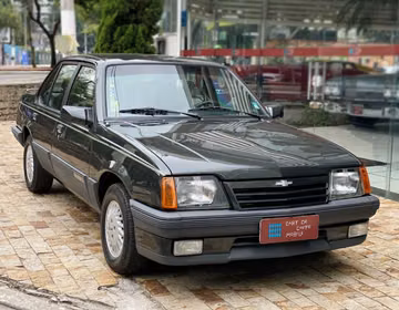 Chevrolet Monza Sedan 2.0i 500EF specs