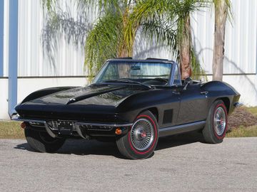 Chevrolet Corvette Convertible, 1967