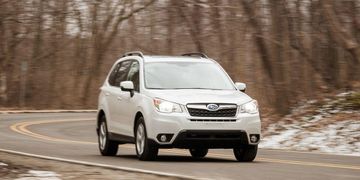 Subaru Forester 2.0XT (Mk IV 253 PS) specs