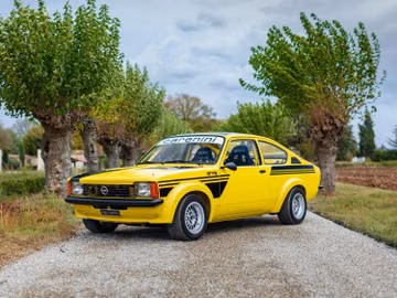 Opel Kadett Carenini specs