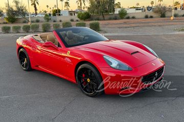 FERRARI CALIFORNIA CONVERTIBLE, 2010