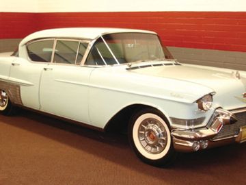 Cadillac Sedan, 1957