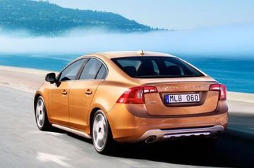 Volvo S60 D5 specs