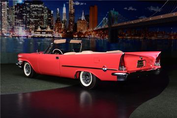 CHRYSLER 300C CONVERTIBLE, 1957