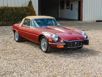 Jaguar E-Type Series 3 V-12 Roadster, 1974