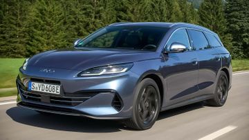 BYD Seal 6 DM-i Touring Comfort specs