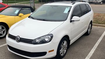 Volkswagen Jetta Sportwagen, 2011