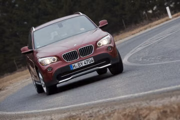 BMW X1 xDrive 20i (E84) specs