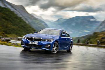 BMW 330i (G20 258 PS) specs