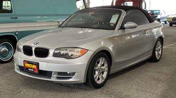 BMW 128i Convertible, 2008