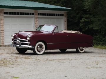 Ford V-8 Custom Convertible, 1949