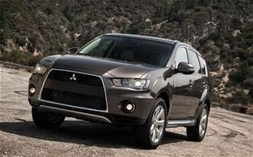 Mitsubishi Outlander GT specs
