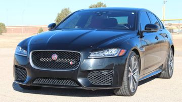 Jaguar XF S Sedan, 2016