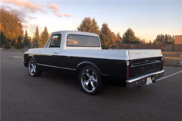 GMC C-10 CUSTOM PICKUP, 1969