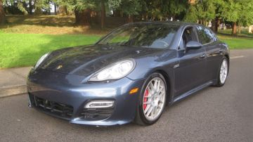 Porsche Panamera Turbo, 2011