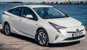 Toyota Prius 1.8 VVT-i Hybrid (Mk IV) specs