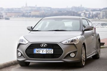 Hyundai Veloster Turbo (186 PS) specs