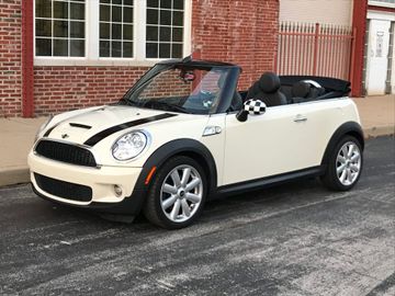 Mini Cooper S Convertible, 2010