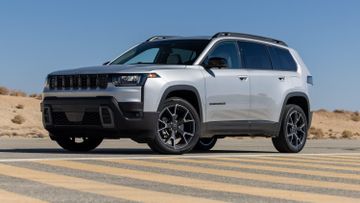 Jeep Cherokee 1.6 4x4 (Mk VI) specs