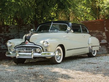 Buick Roadmaster Sedanet, 1948