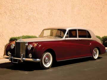 Rolls-Royce Phantom V Saloon, 1961