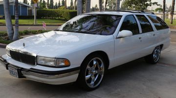 Buick Roadmaster, 1996