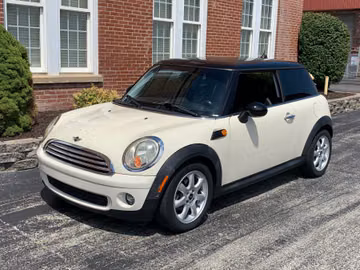 Mini Cooper, 2010